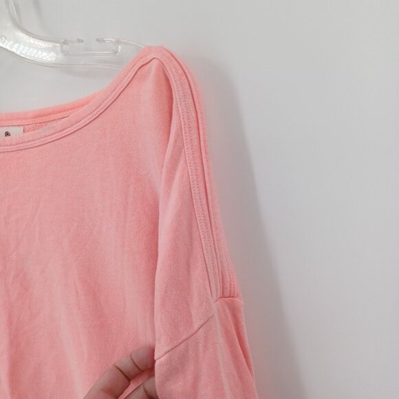 SUNDRY Sz S (1) Pink Pullover Stretch Oversized Boat Neck Sweatshirt Comfort - Picture 6 of 14